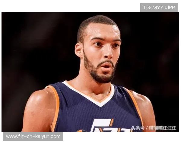 比利·库利巴利(Bilal Coulibaly)在NBA夏季联赛中表现出色,库利巴利前锋 比利·库利巴利(Bilal Coulibaly)在NBA夏季联赛中表现出色,库利巴利前锋